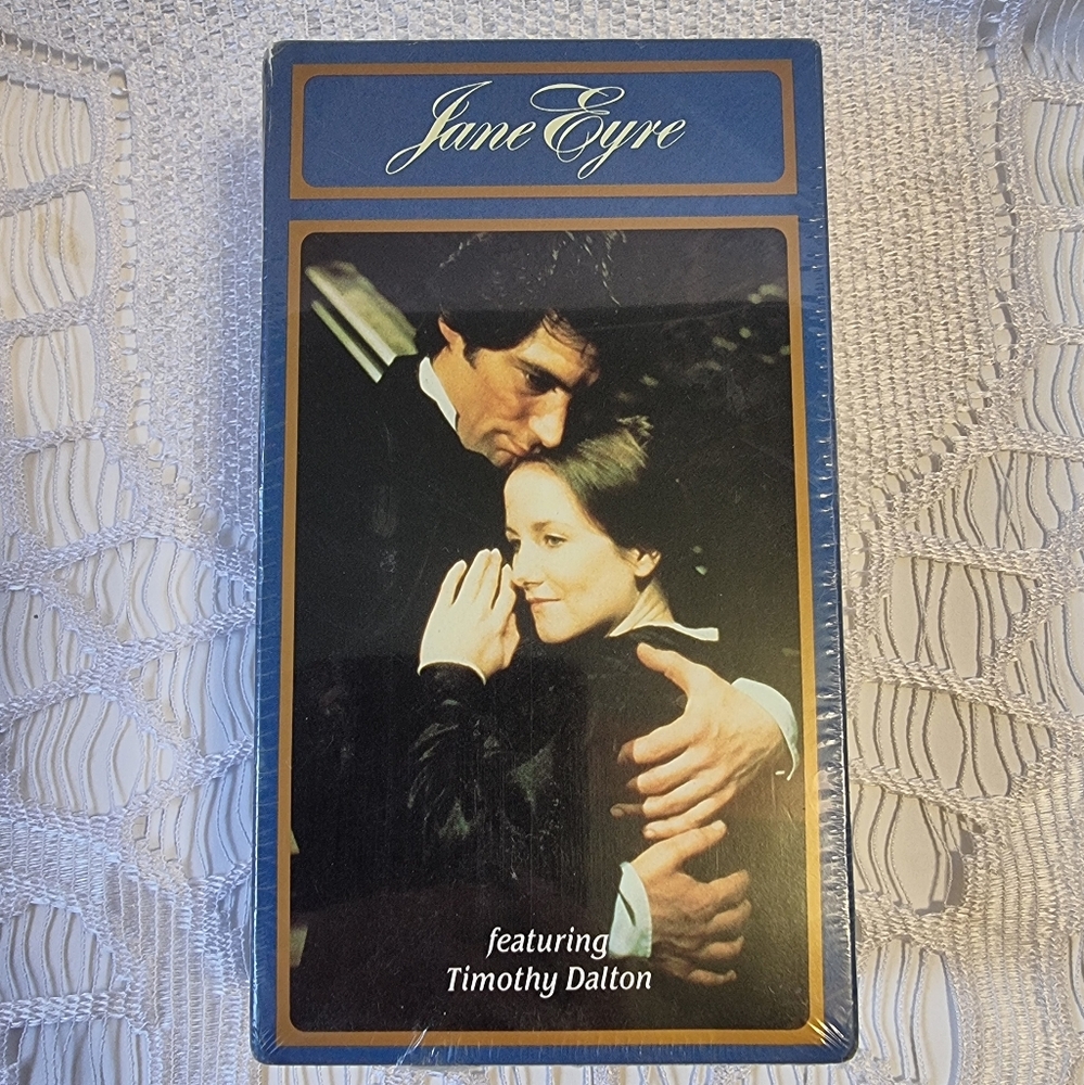 🆕️ Jane Eyre 2 VHS Tape Set featuring Timothy Dalton Vintage 1983